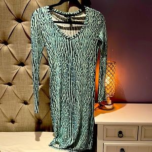 Print dress in blue aqua and greens.